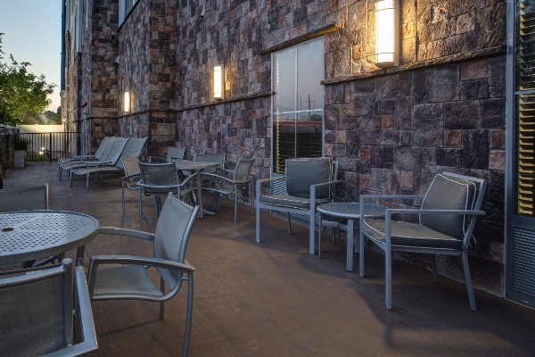 Hampton Inn By Hilton & Suites Columbia/Southeast-Fort Jackson image 2