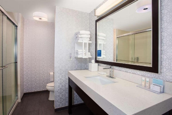 Hampton Inn By Hilton & Suites Columbia/Southeast-Fort Jackson image 24
