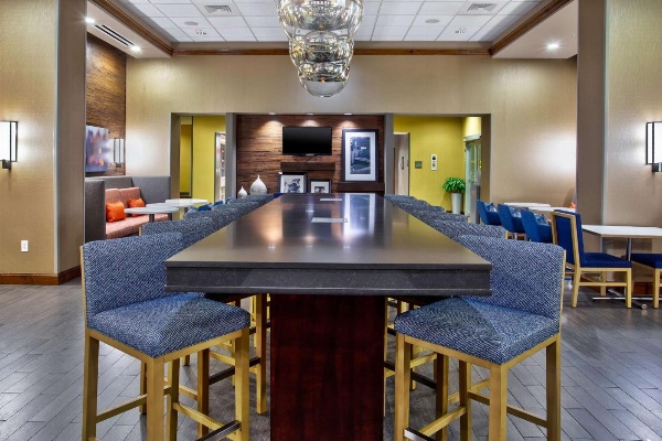 Hampton Inn By Hilton & Suites Columbia/Southeast-Fort Jackson image 7